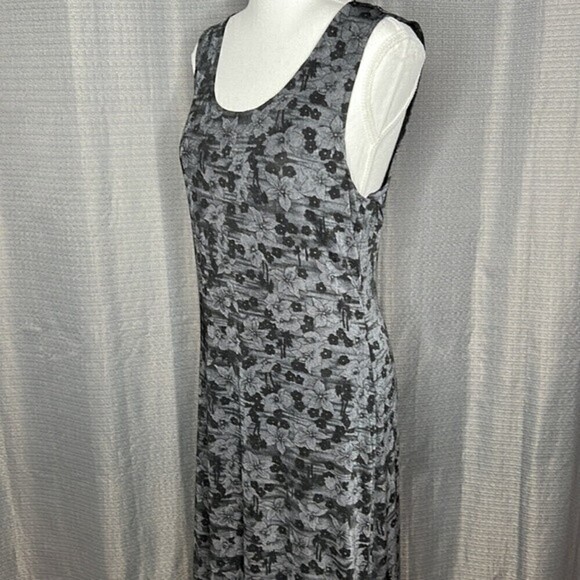 CONNECTED APPAREL BLACK & GRAY FLORAL TANK MAXI DRESS SIZE 14 - Picture 4 of 8